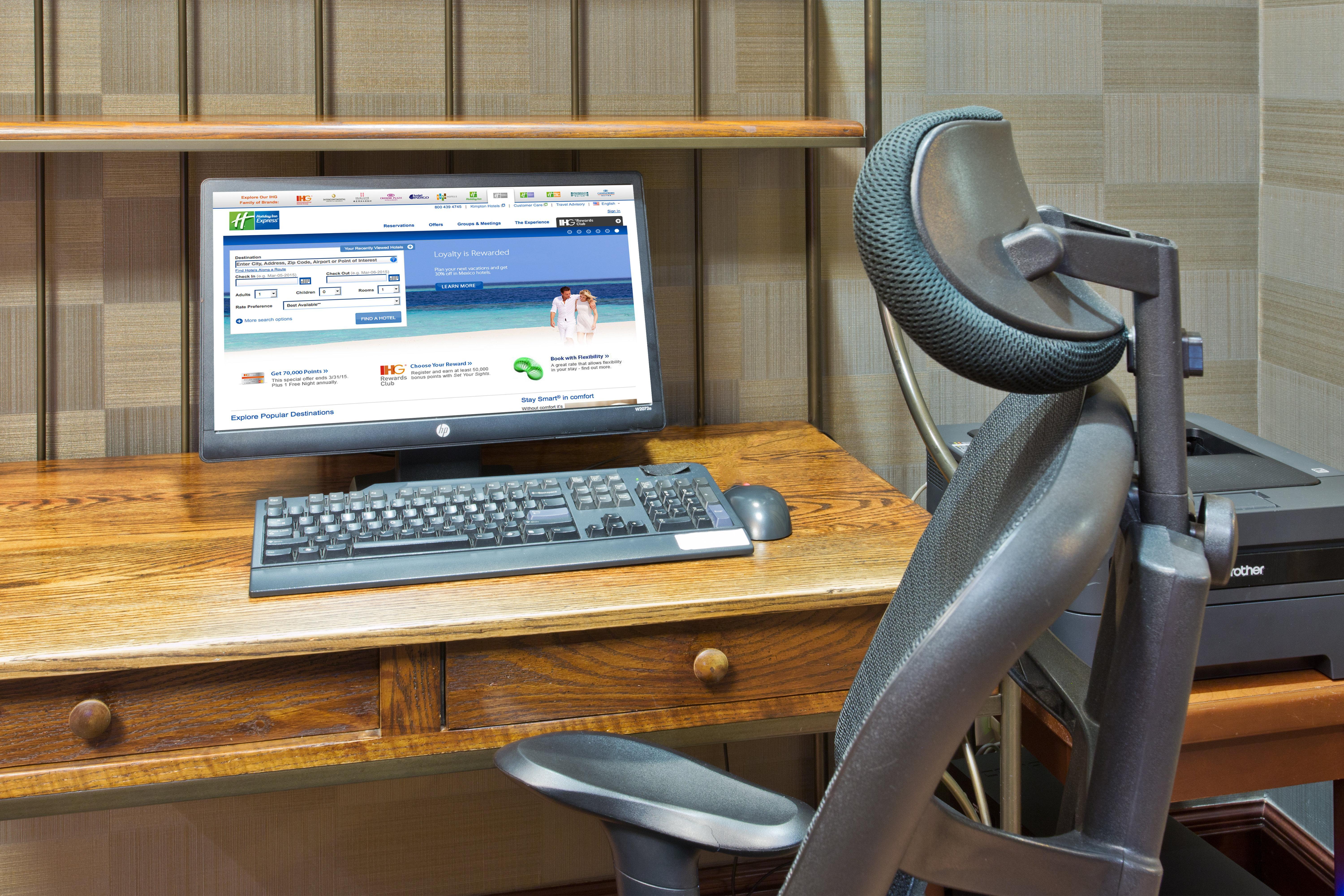 Holiday Inn Express Hotel & Suites Portland-Northwest Downtown By Ihg Extérieur photo
